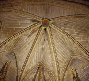 Один из самых красивых храмов Памплоны