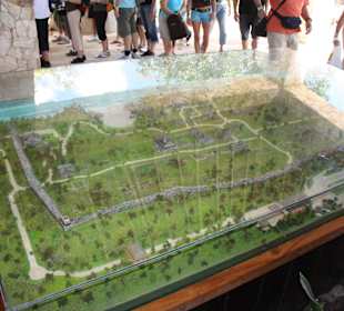 Modell der Mayastätte