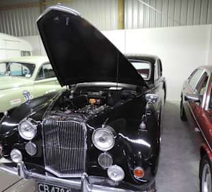 Wunderschöne Autos 50ziger und 60ziger Jahre