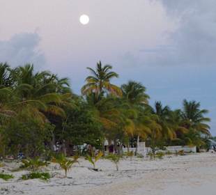 Dämmerung an der Rendezvous Bay 