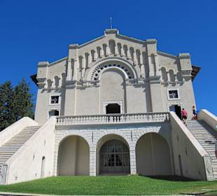  Madonna di Montecastello, Wahlfahrskirche 