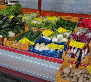 Rundgang über den Wochenmarkt am Goldbekufer