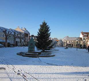 Festung im Winter, Königsplatz