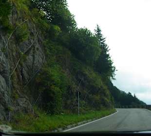 Hinauf zur Grenze Italien