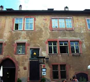 Viel Weinausschank vor Ort