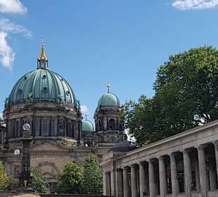 Die Rückseite vom Berliner Dom