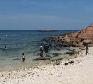 Pigeon Island Strand