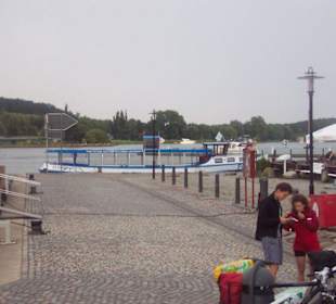 Der Hafen und die Promenade