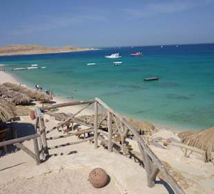 Traumblick über Insel und Meer