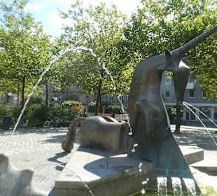 Beim Paradiesbrunnen in Fürth