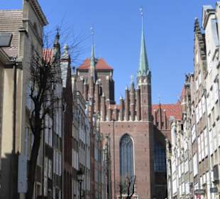 Frauengasse mit Blick zur Marienkirche