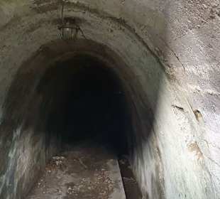 Felsenkeller für Lagerung