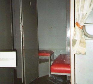 Barkas mit 3 Häftlingszellen für Transporte