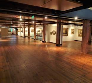 In der Abteilung "Marinemalerei" des IMM