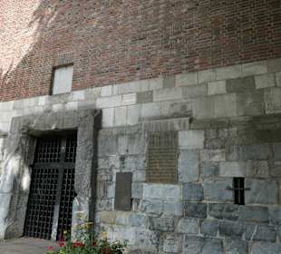 Marienturm und Ehrenmal