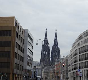 St. Gereon Blick zum Dom