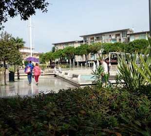 Die Piazza Fontana im September