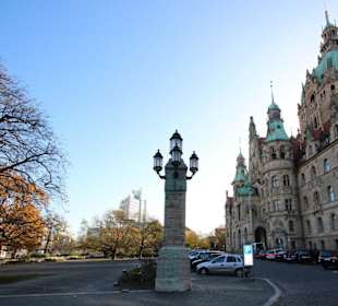 Neues Rathaus Stadtseite