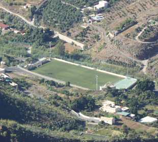 Blick auf ein Fussbasstadion