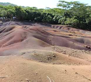 Siebenfarbige Erde / Terres des Sept Couleurs / Seven Colour