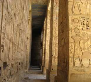 Im Tempel von Ramses III
