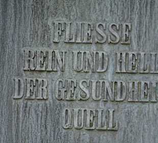 Brunnen auf dem Platz