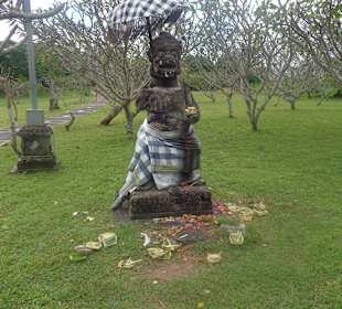 Tempel auf der ersten Halbinsel