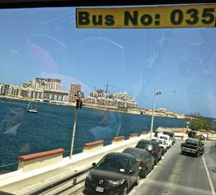 Mit dem Supreme-Open-Top-Bus Malta erkunden