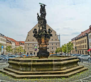 Herkulesbrunnen + "Dickkopp"