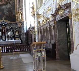 Hofkirche „Unserer Lieben Frau“