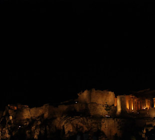 Akropol nocą 