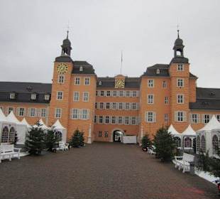 Weihnachtsmarkt am Schloss Schwetzingen