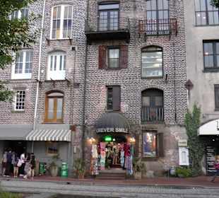 Ehemalige Lagerhäuser in der River Street