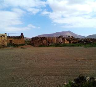 Casa de los Coroneles in La Oliva