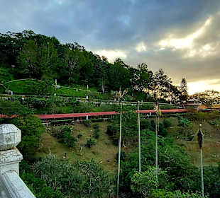 Maokong Gondel -  Rund um Tempel Station