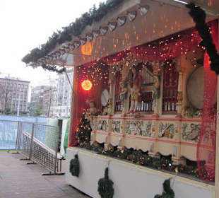 Weihnachtsmarkt am Wasserturm