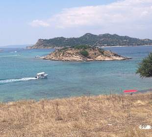 Auf einer Insel während der Bootstour