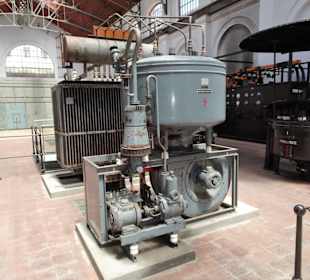 Historische Trafos im Straßenbahnmuseum