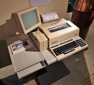 Rundgang durch das Küstenschifffahrts-Museum