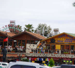 Fast Food so weit das Auge reicht