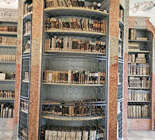 Bibliotheksaal