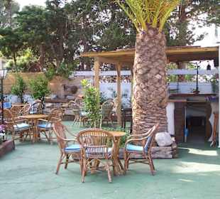 Die Gartenbar für die Sommerzeit