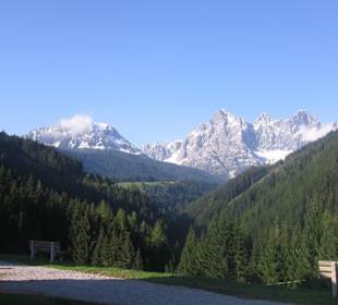 Auf dem Weg zum Latschenstüberl