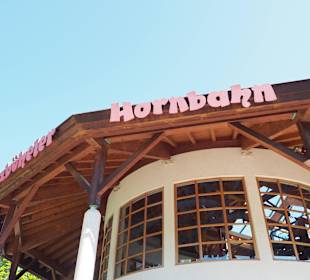 Talstation der Hornbahn 1 in Kitzbühel