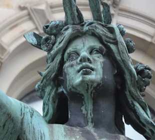 Eindrücke vom Hygieia-Brunnen