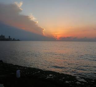 Sonnenuntergang am Malecon