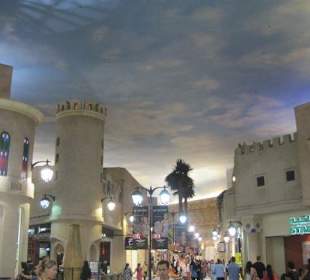 Halle, wie Schlosshof