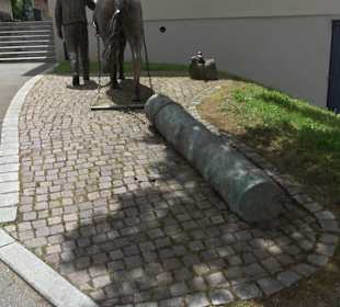 Skulptur Pferd Unteriflingen