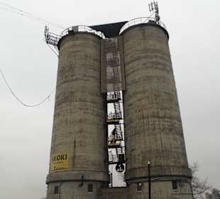 2 wieże