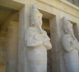 Hapteschpsut Tempel !!